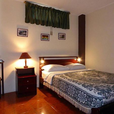 Jhomana Guesthouse 基多 外观 照片